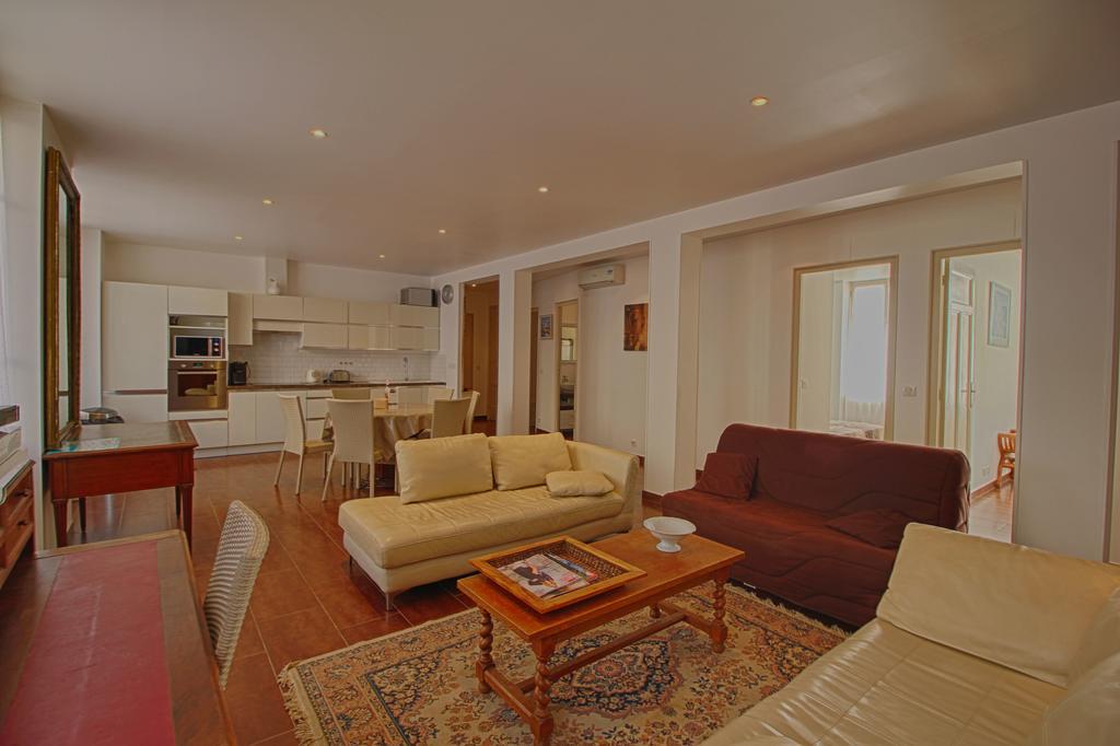 F3 Place Miot Apartment Аячо Екстериор снимка
